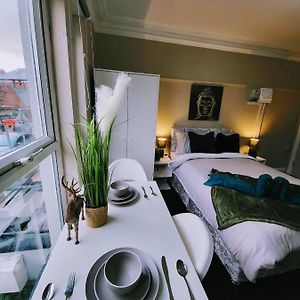 Superior Studio